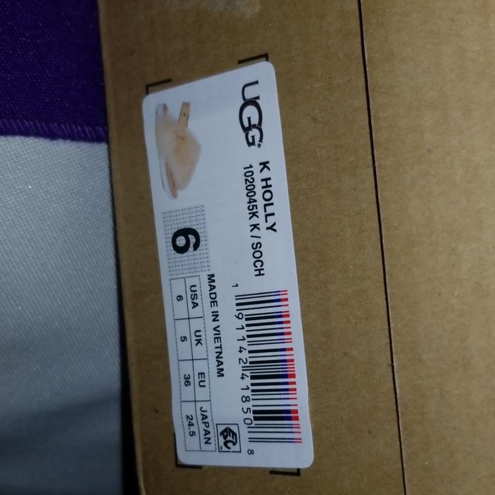 Ugg sandals - Picture 3 of 8